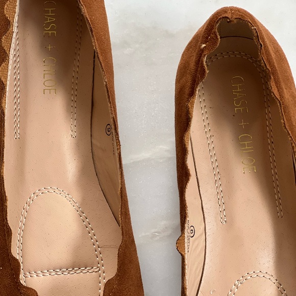 Chase and Chloe Sued Scalloped Brown Flat - Picture 2 of 3